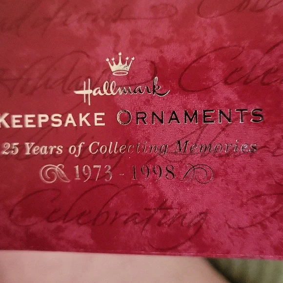 1998 Hallmark Keepsake Ornament - Cal Ripken Jr. At the Ballpark - Orioles - Picture 4 of 9